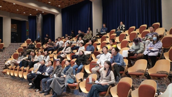 中丹学院举办“北欧电影中的文化