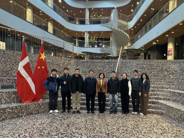 怀柔区副区长马福威一行到中丹学