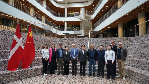 丹麦皇家科学院代表团访问国科大